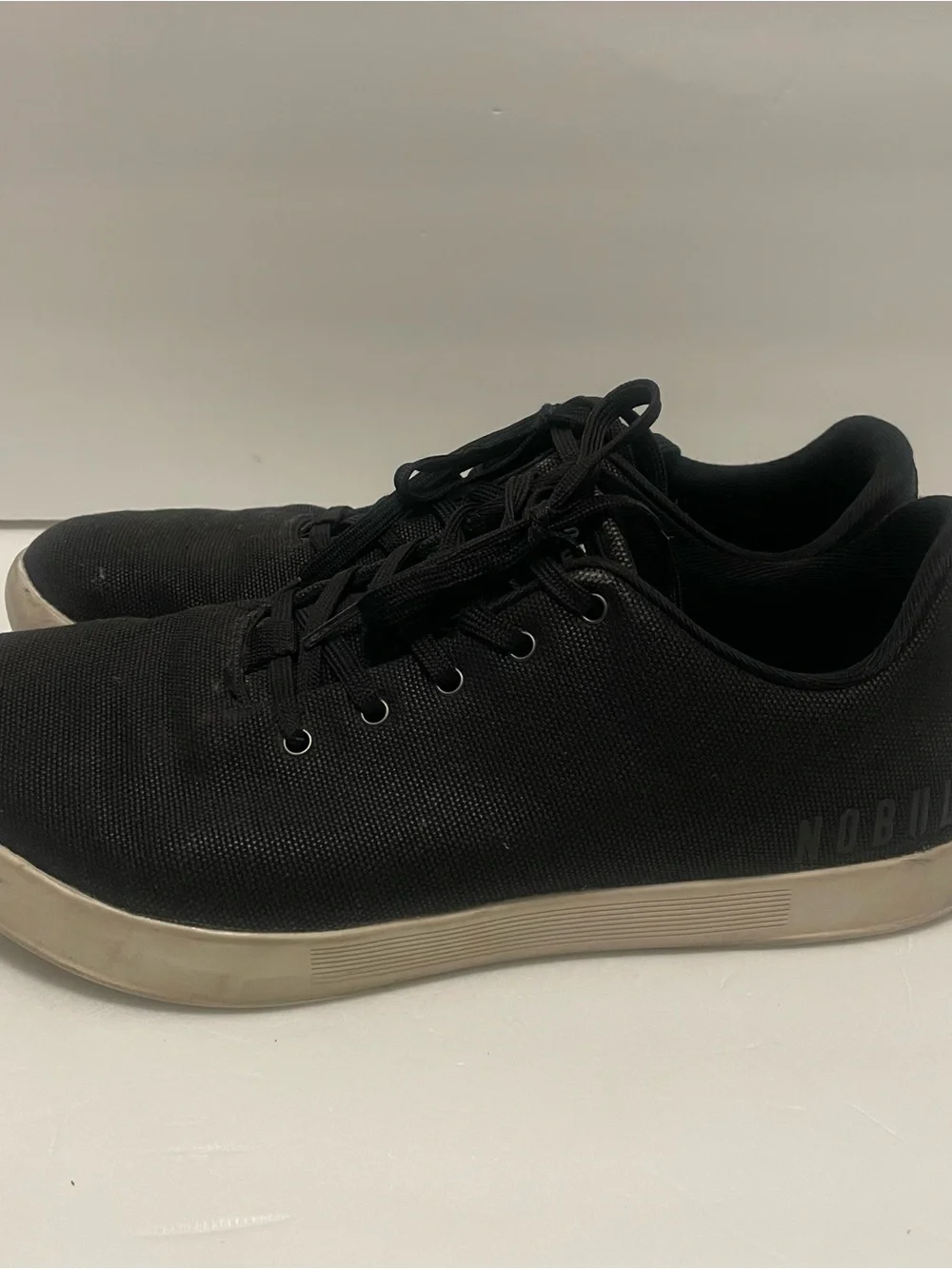 NOBULL Canvas Trainer Workout Sneakers Black / White Men's 11.5
